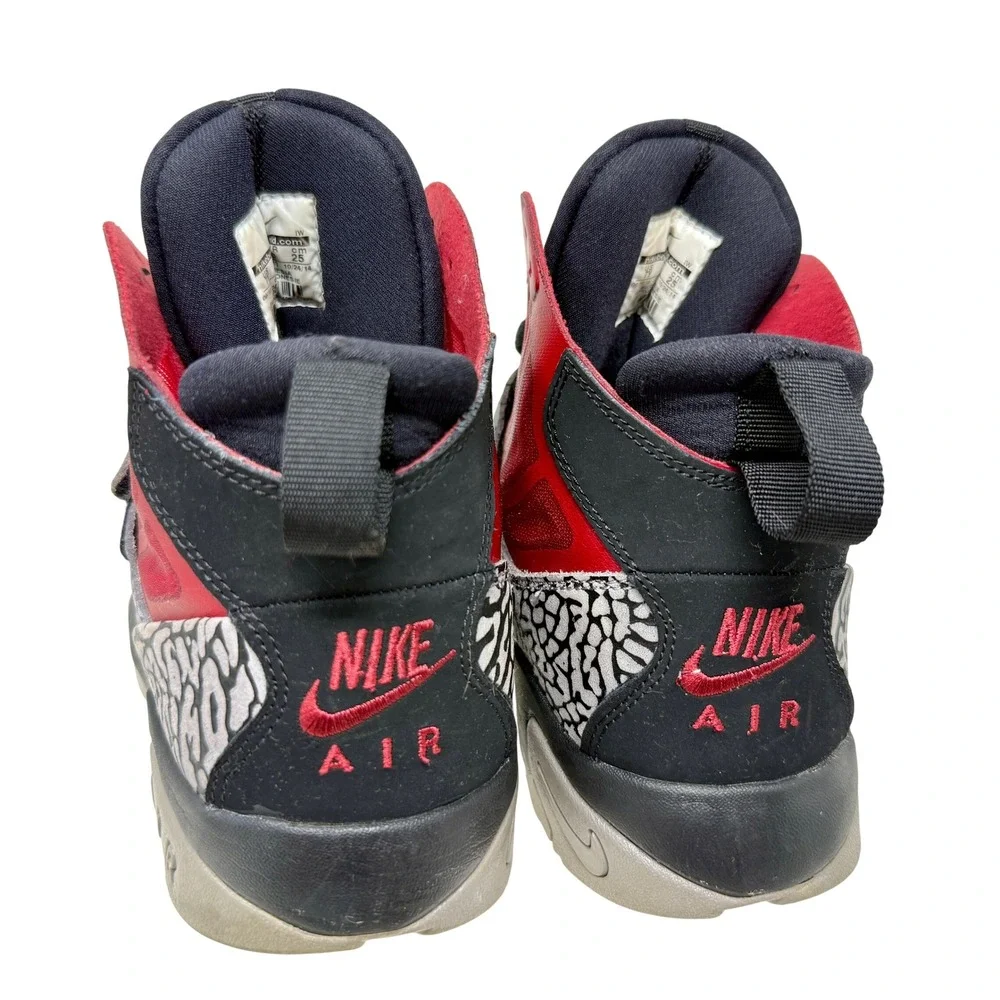 Nike Air Stepback Alabama Crimson Tide PE Red Elephant Print 685527-601 Mens 7Y